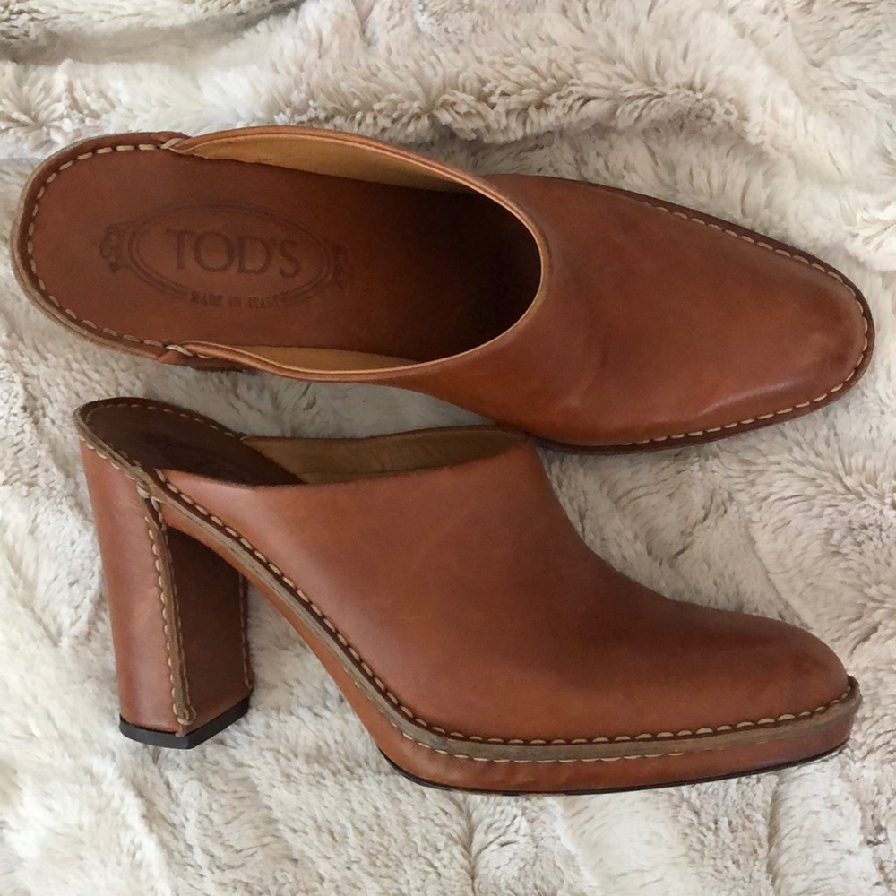 Tod’s | Leather Mules | 9